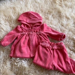 GYMBOREE sweatsuit